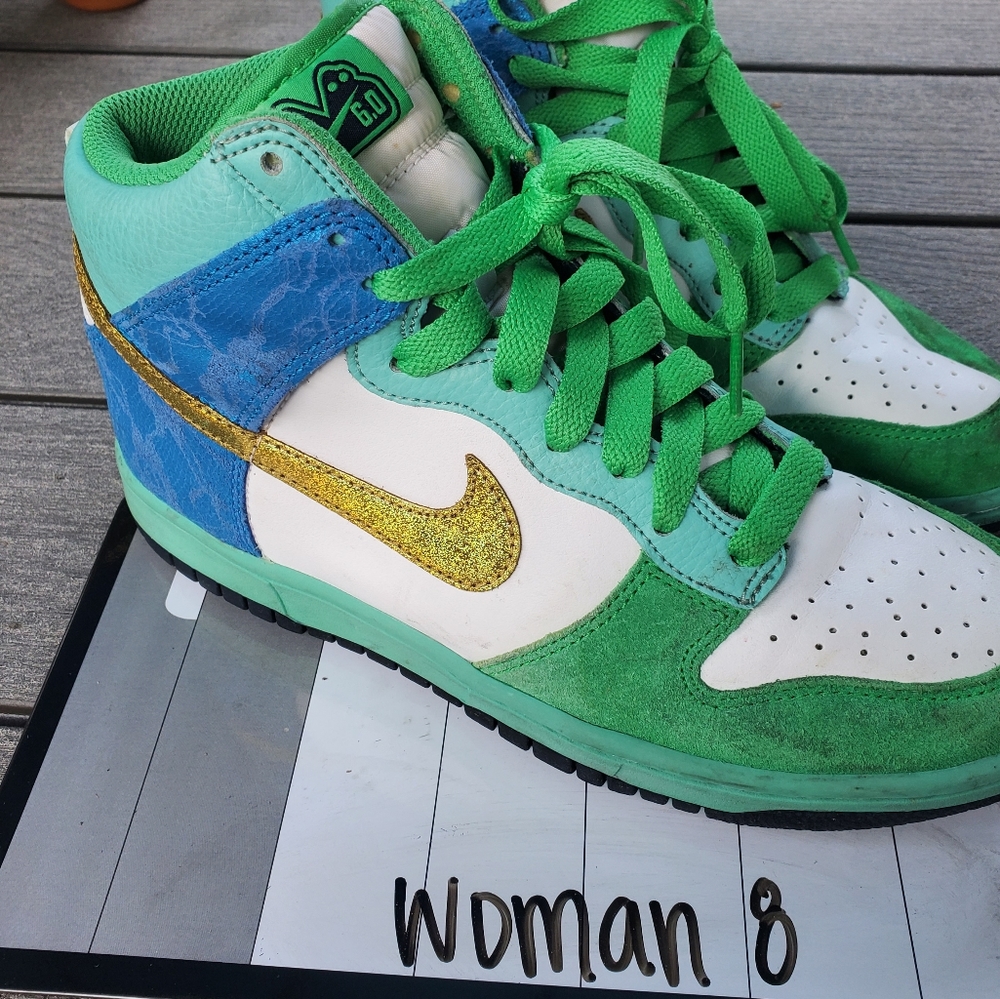 Nike shoe